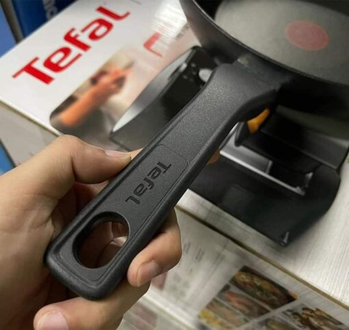 Chảo sâu lòng Tefal Hard Titanium Pro