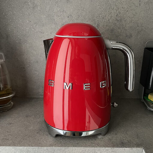 Ấm siêu tốc Smeg KLF03 không chỉnh nhiệt