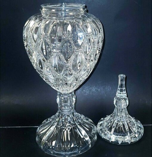 Âu pha lê nắp cao Bohemia Crystal