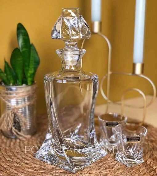 Bộ bình rượu 500ml + 6 cốc pha lê Bohemia Quadro 55ml