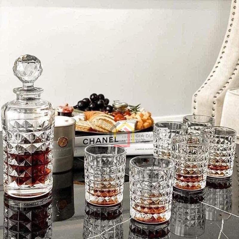 bo-binh-ruou-bohemia-diamond (7) Bộ bình rượu Bohemia Diamond (1 bình 0,7L + 6 ly 230ml)