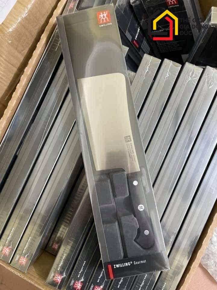 dao-chat-zwilling-gourmet (3) Đặc điểm dao chặt Zwilling Gourmet