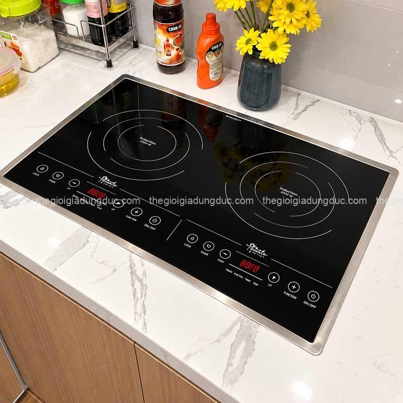 khung-dat-am-bep-tu-doi-wmf-va-rommelsbacher (4) Khung đặt âm bếp từ đôi WMF và Rommelsbacher