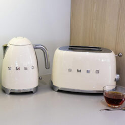 Máy nướng bánh mì Smeg TSF01