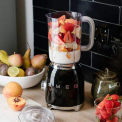 Máy xay sinh tố Smeg BLF03