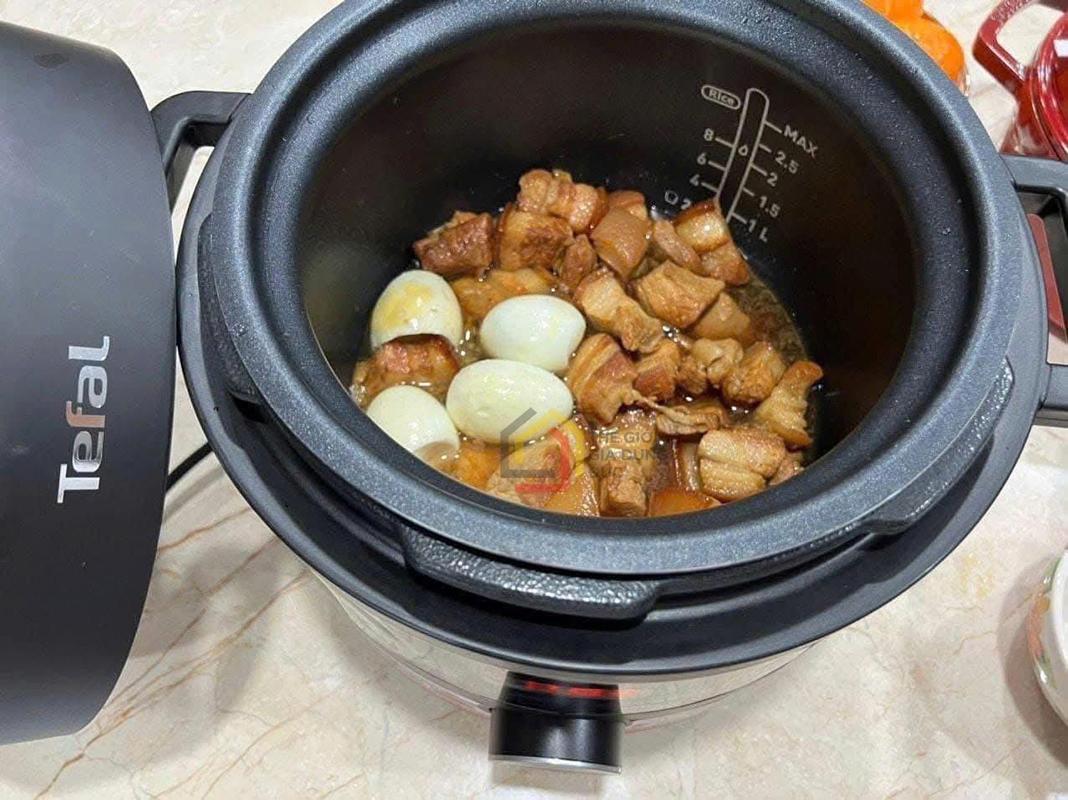 noi-ap-suat-dien-da-nang-tefal-cy754830-turbo-cuisine (5) Nồi áp suất điện đa năng Tefal CY754830 Turbo Cuisine