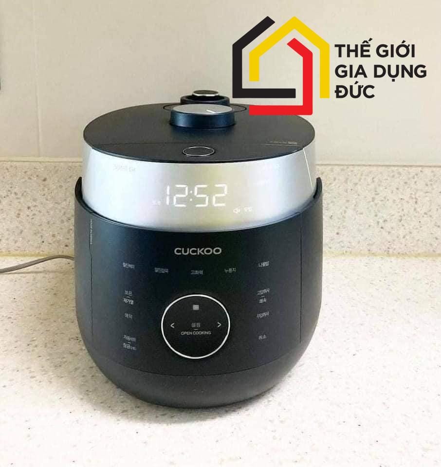 noi-com-dien-cao-tan-cuckoo-crp-lhtr1010fb-1-8l-den2 Nồi cơm điện Cao tần Cuckoo CRP-LHTR1010FB 1.8L đen