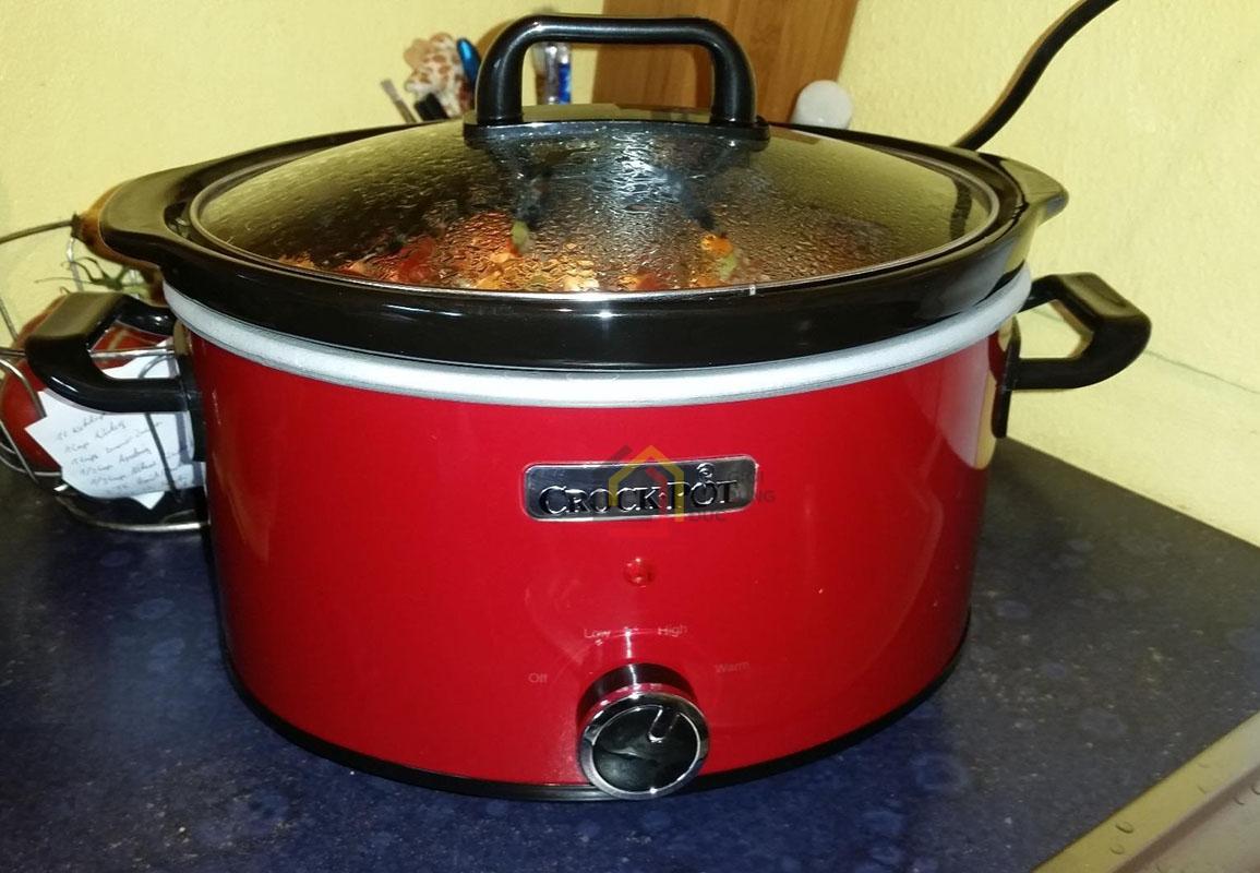 noi-nau-cham-crock-pot-do8 Nồi nấu chậm Crock Pot đỏ