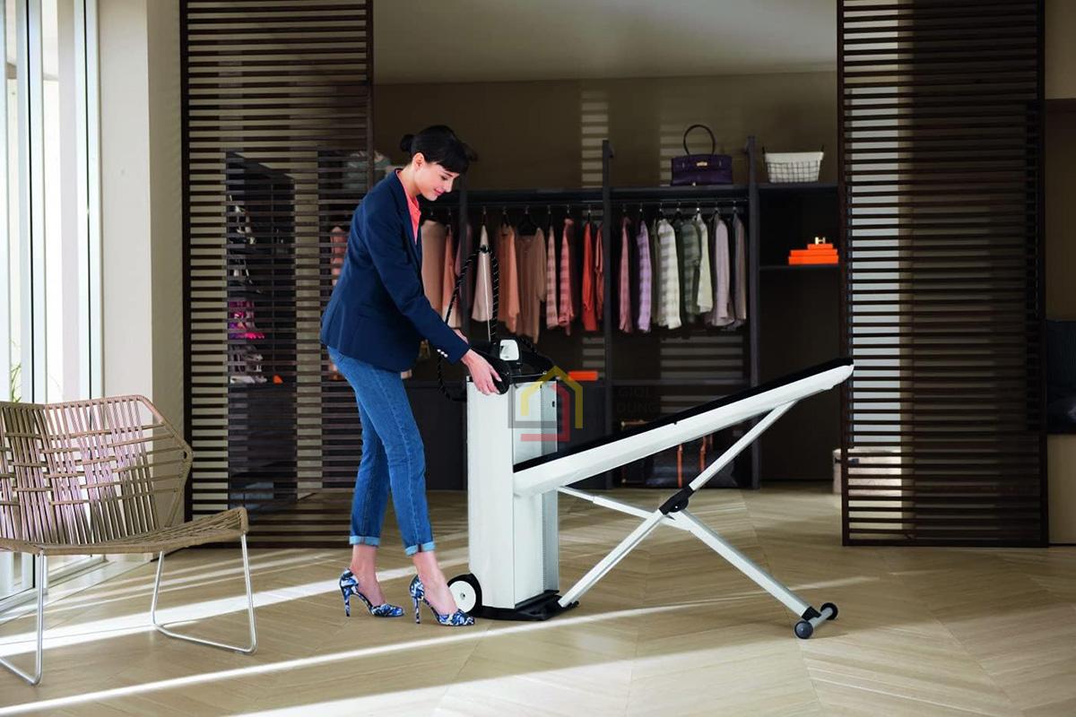 ban-cau-la-miele-b4847-tich-hop-ban-ui-cam-tay (2) Bàn cầu là Miele B4847 tích hợp bàn ủi cầm tay