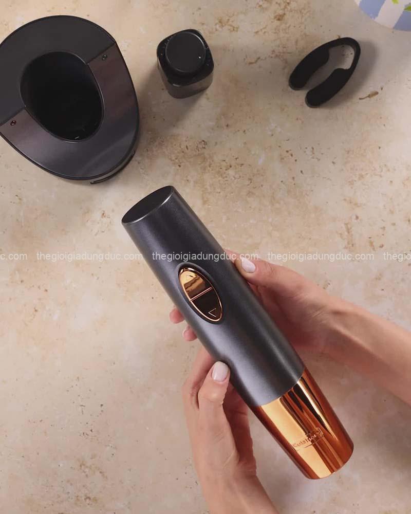bo-dung-cu-mo-ruou-vang-tu-dong-cuisinart (7) Bộ dụng cụ mở rượu vang tự động Cuisinart