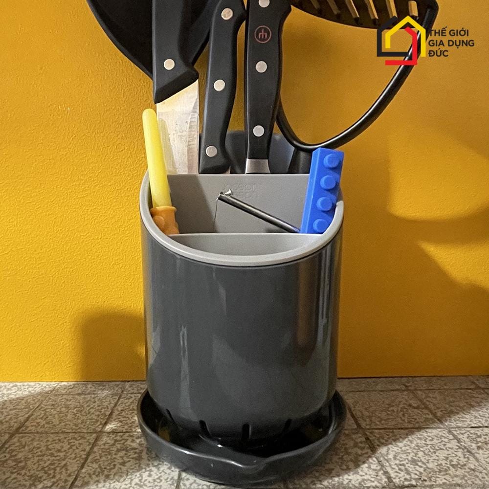 hop-dung-thia-dua-dia-thong-minh-joseph-joseph (10) Hộp đựng thìa, đũa, dĩa thông minh JOSEPH JOSEPH