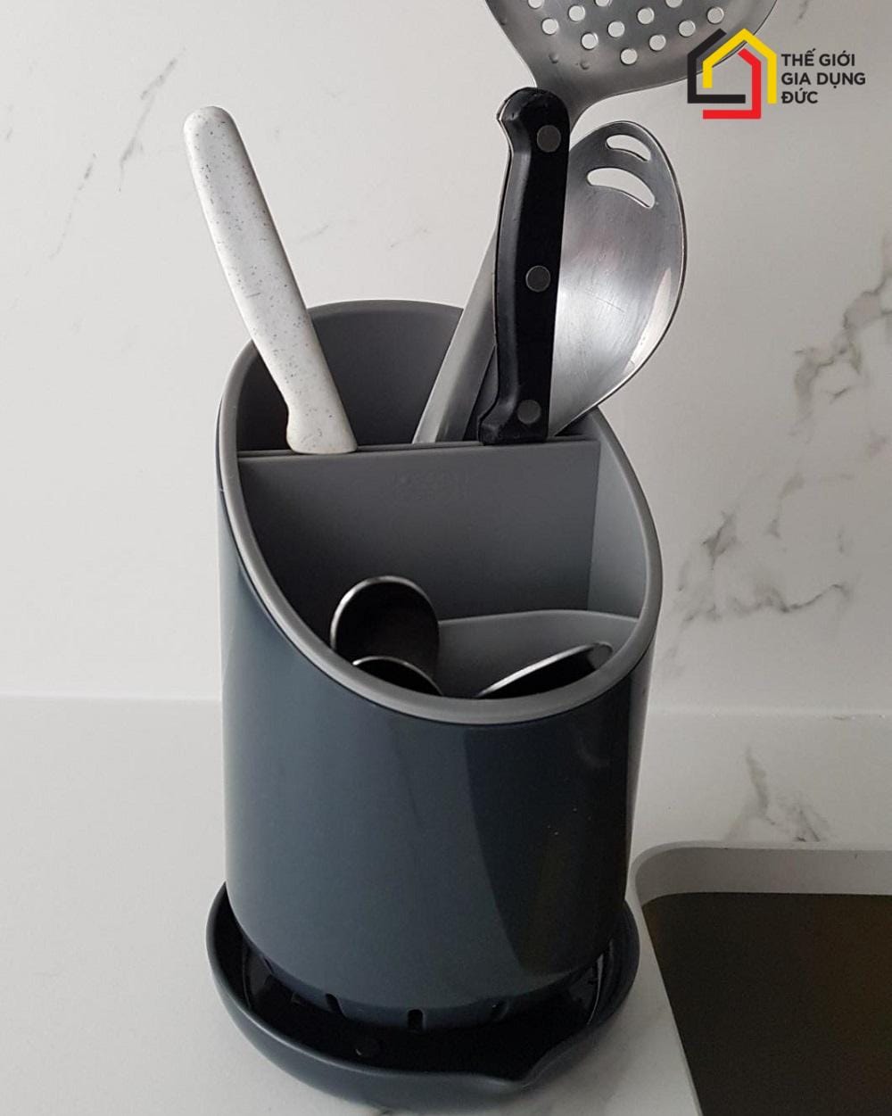 hop-dung-thia-dua-dia-thong-minh-joseph-joseph (13) Hộp đựng thìa, đũa, dĩa thông minh JOSEPH JOSEPH