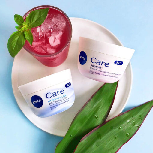 Kem dưỡng ẩm Nivea Care 200ml