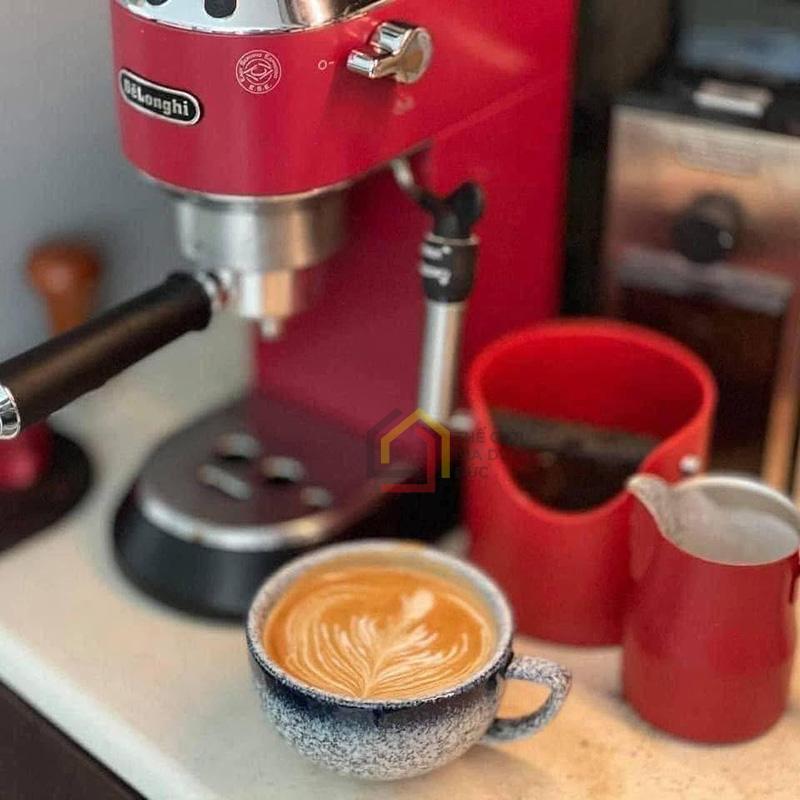 may-pha-cafe-espresso-delonghi-dedica-style-ec-685-r2 Máy pha café Espresso De'Longhi Dedica Style EC685