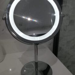 Gương trang điểm 2in1 Medisana CM840