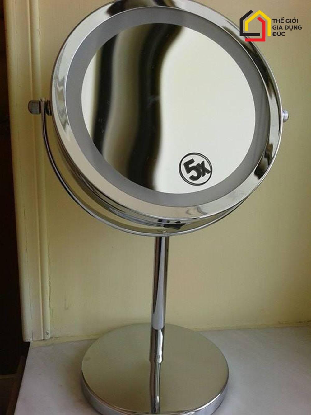 guong-trang-diem-2in1-medisana-cm840 (21) Gương trang điểm 2in1 Medisana CM840