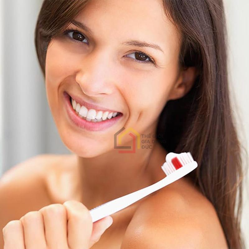 kem-danh-rang-ajona-loai-bo-cao-rang-va-chong-viem (2) Kem đánh răng Ajona Tuýp 25ml