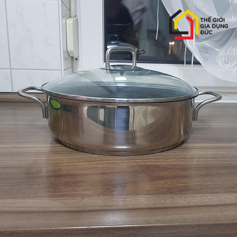 noi-chao-than-thanh-wmf-28cm-profi-mau-quai-vuong (2) Nồi chảo thần thánh Wmf 28cm Profi mẫu quai vuông
