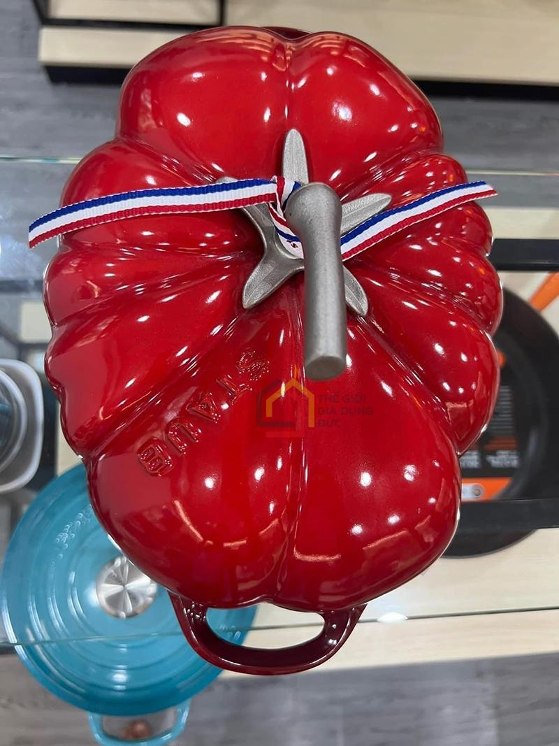 noi-gang-duc-staub-ca-cahua-25cm-2-9l (1) Nồi gang đúc Staub cà chua 25cm, 2.9L