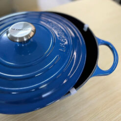 Nồi Gang sâu lòng Le Creuset La Marmite 26cm Marseille Blau