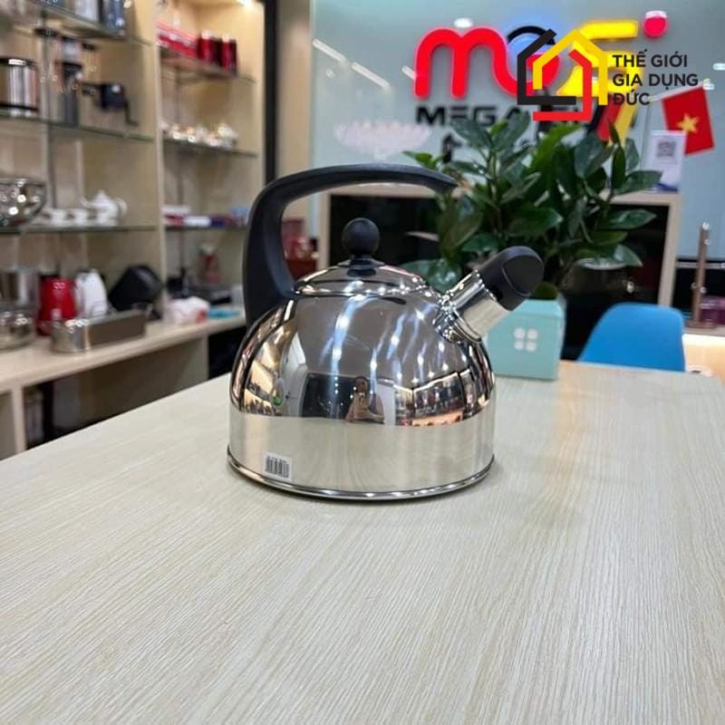 am-dun-bep-tu-thoi-sao-wmf-20l5 Ấm đun bếp từ thổi sáo Wmf 2,0L