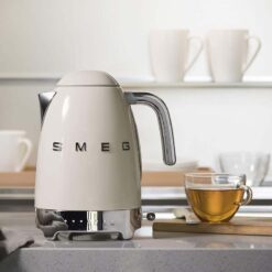 Ấm siêu tốc Smeg KLF04 có điều chỉnh nhiệt độ