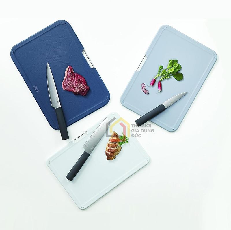 bo-thot-kem-dao-joseph-joseph-60194 (10) Bộ thớt kèm dao Joseph Joseph 60194