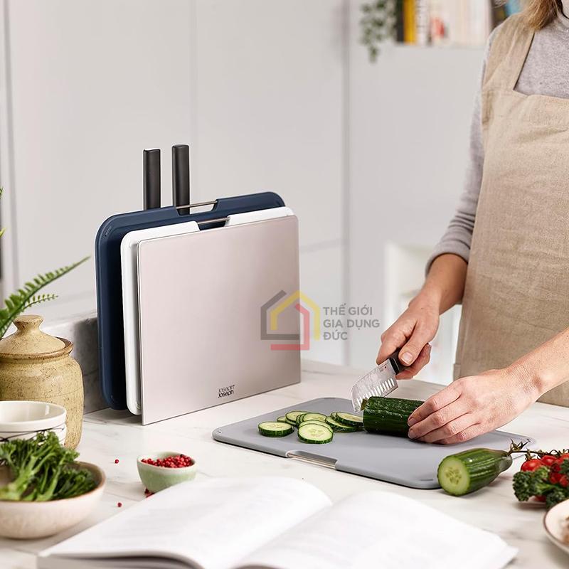 bo-thot-kem-dao-joseph-joseph-60194 (12) Bộ thớt kèm dao Joseph Joseph 60194