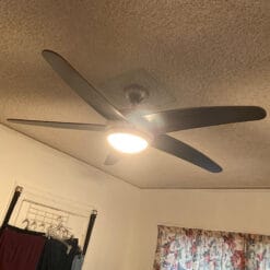 Quạt trần số 1 Châu Âu Westinghouse Kingston - loại 5 cánh kết hợp đèn trần