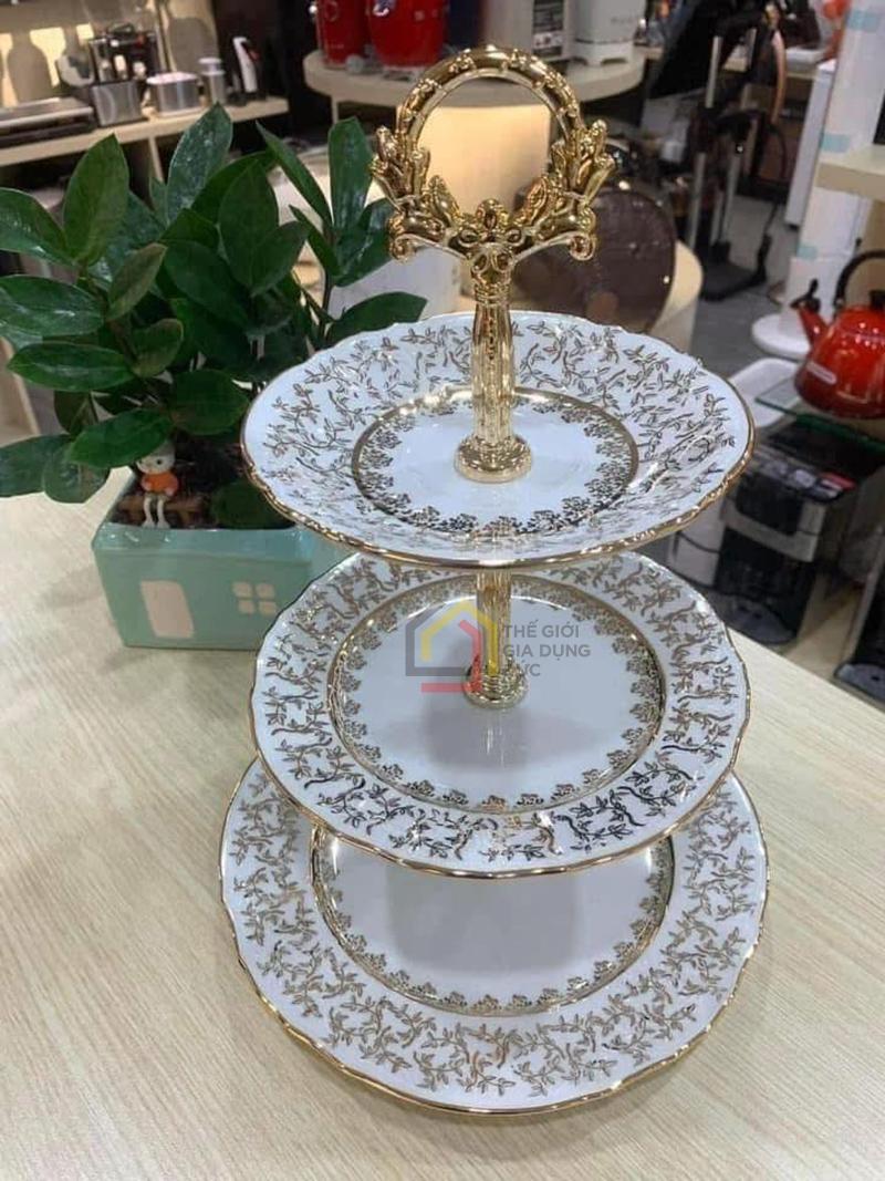 ke-banh-3-tang-imperial-hoang-gia-vien-vang (2) Kệ bánh 3 tầng Imperial hoàng gia viền vàng