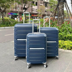 Set 2 Vali Samsonite Freeform size 21/28 inch