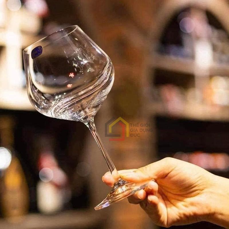 set-6-ly-vang-bohemia-turbulence-xoay-quanh-ly4 Set 6 Ly vang Bohemia Turbulence (xoáy quanh ly)