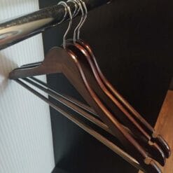 Bộ 20 móc treo đồ bằng gỗ Songmics màu nâu