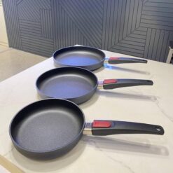 Set 3 chảo chống dính Woll dòng Diamond Lite 20/24/28cm