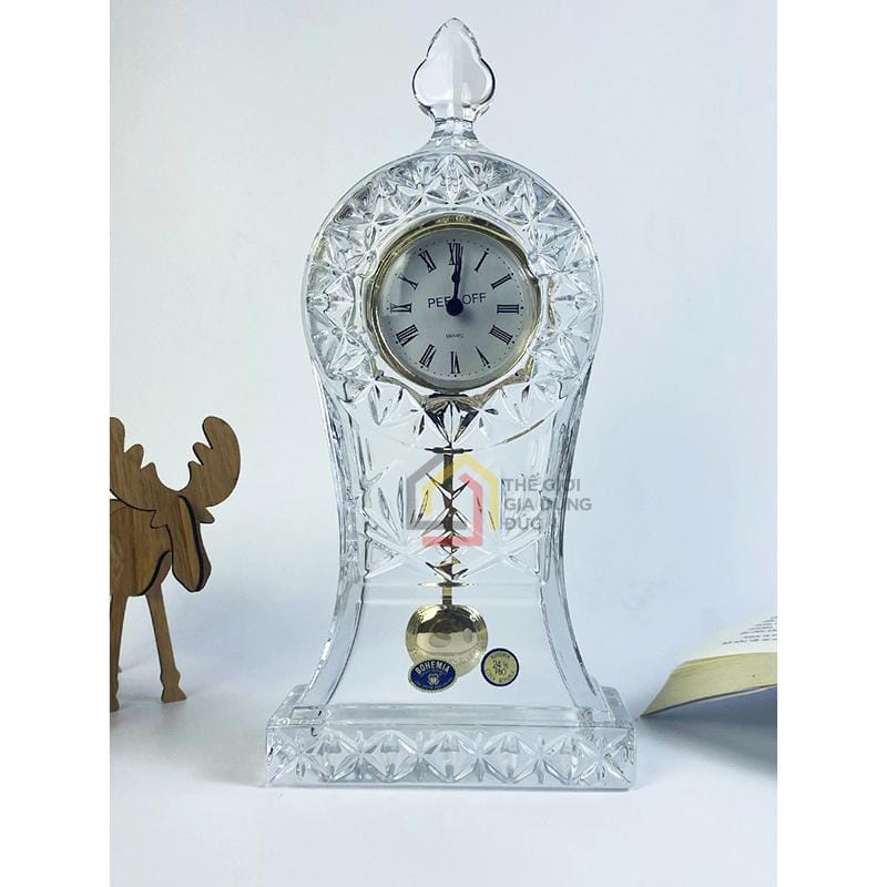 dong-ho-pha-le-cao-cap-de-ban-bohemia4 Đồng hồ pha lê cao cấp để bàn Bohemia