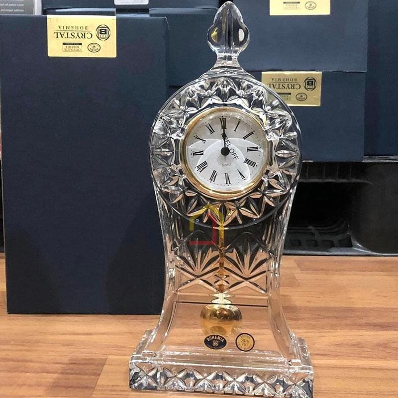 dong-ho-pha-le-cao-cap-de-ban-bohemia6 Đồng hồ pha lê cao cấp để bàn Bohemia