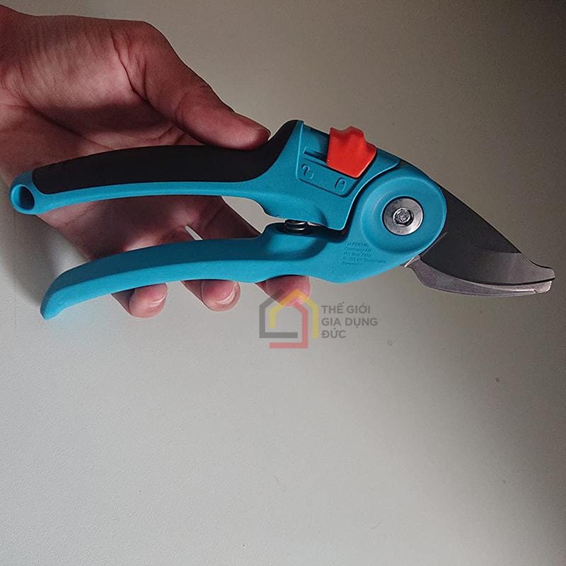 keo-cat-canh-gardena10 Kéo cắt cành Gardena