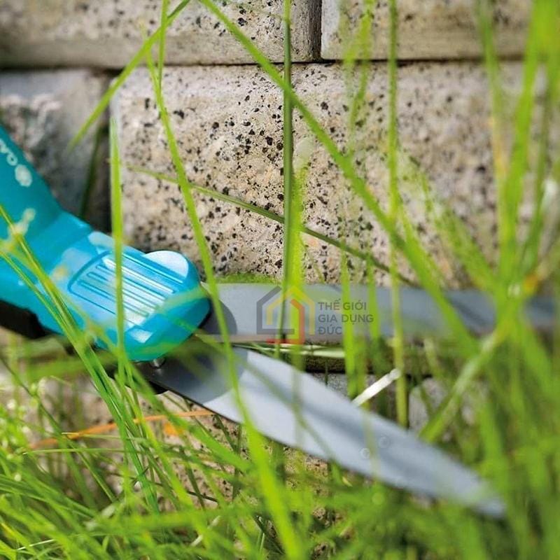 keo-cat-co-cam-tay-gardena-classic-grass-shears4 Kéo cắt cỏ cầm tay Gardena Classic Grass Shears