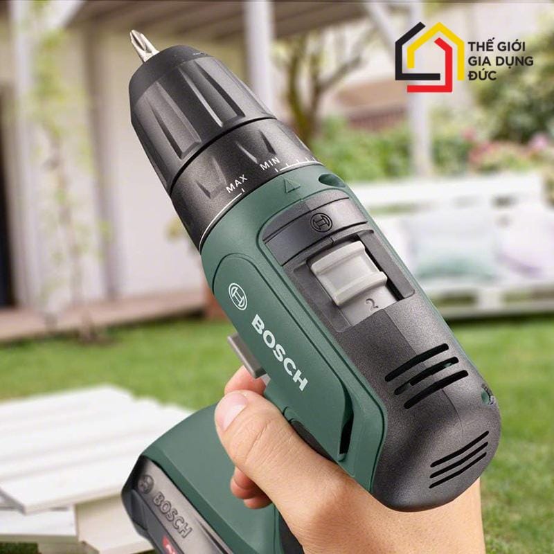 may-khoan-va-bat-vit-khong-day-bosch-universaldrill-18-7 Máy khoan và bắt vít không dây Bosch UniversalDrill 18