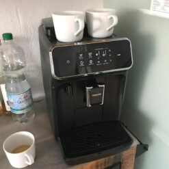 Máy pha cafe tự động Philips EP2230/10 kèm bình tạo bọt sữa có nắp