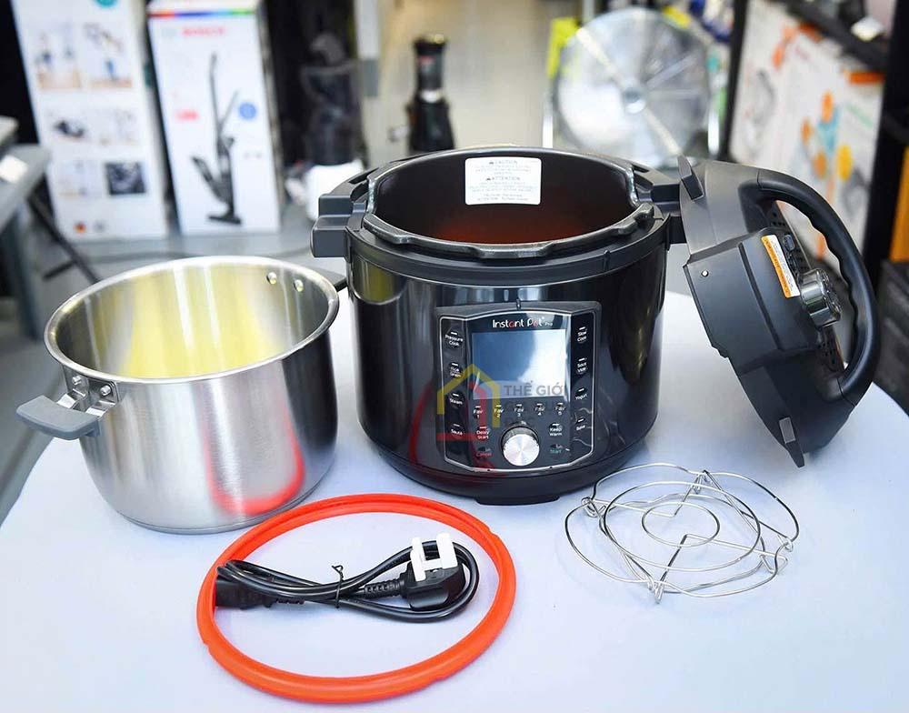 Nồi áp suất đa năng Instant Pot Pro 10 in 1