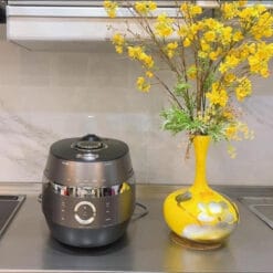 Nồi cơm điện Cuckoo CRP-JHR0660FD 1,08L