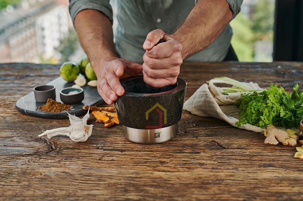 Set chày cối đá Zwilling bền chắc, sang trọng