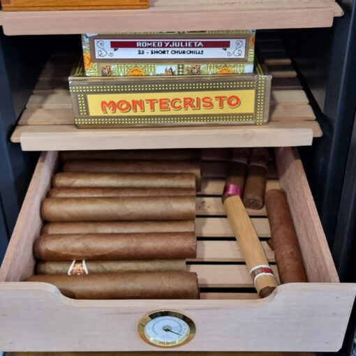 Tủ trữ Cigar Klarstein 23L