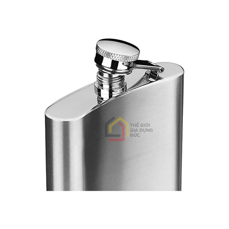 binh-dung-ruou-cam-tay-wmf-flachmann-set-manhattan-gom-6-mon6 Bình đựng rượu cầm tay Wmf Flachmann-Set Manhattan gồm 6 món