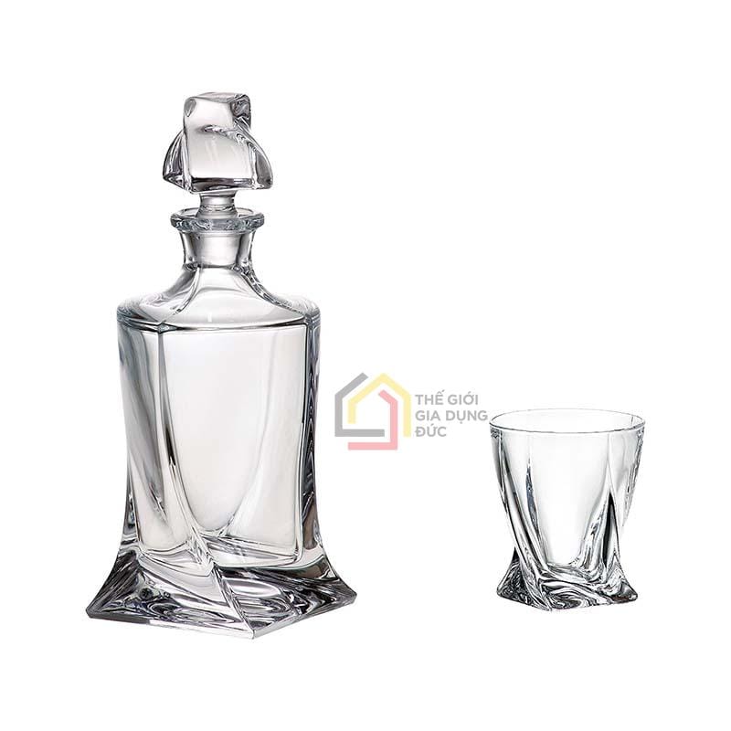 bo-binh-ruou-770ml-6-coc-pha-le-bohemia-quadro-340ml-5 Bộ bình rượu 770ml + 6 cốc pha lê Bohemia Quadro 340ml