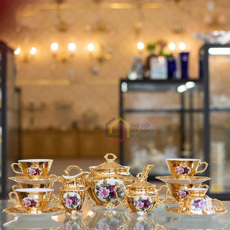 bo-tra-su-ma-vang-men-ngoc-trai-tiep-khac-bc126-5 Bộ trà sứ mạ vàng men ngọc trai Tiệp Khắc BC126
