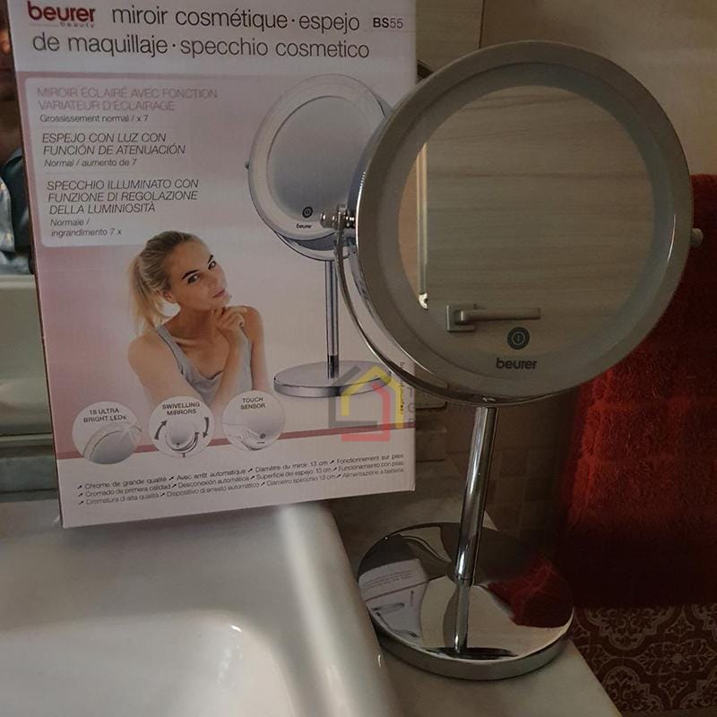 guong-trang-diem-den-led-beurer-bs55-4 Gương trang điểm đèn Led Beurer BS55
