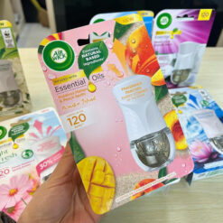 Set tinh dầu thơm phòng + máy cắm điện Airwick
