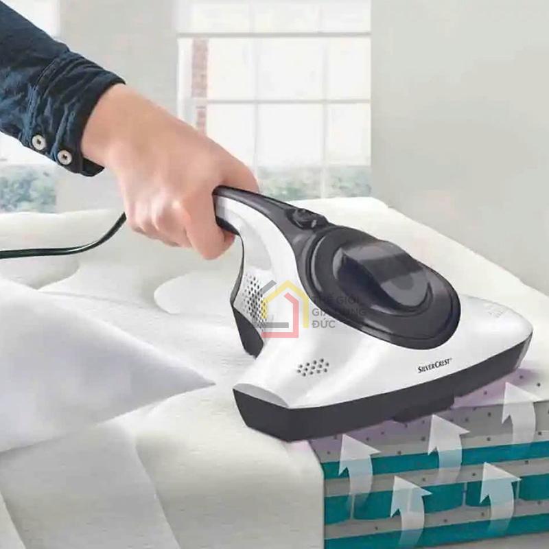 may-hut-bui-diet-khuan-cam-tay-silvercrest-sms-300-b2 (2) Máy hút bụi diệt khuẩn cầm tay Silvercrest SMS 300 B2